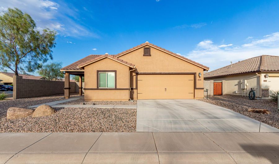 4026 N HONEYSUCKLE Ct, Casa Grande, AZ 85122 - 3 Beds, 2 Bath