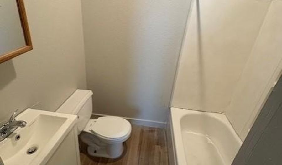 709 Grape St C, Abilene, TX 79601 - 2 Beds, 2 Bath