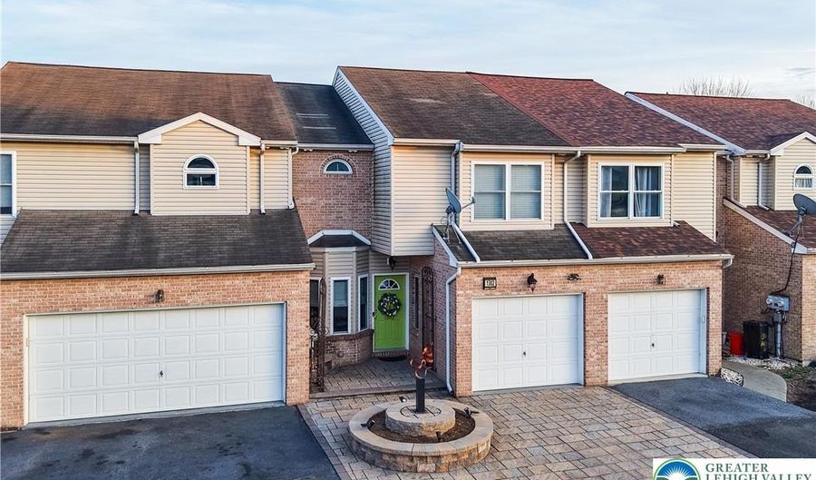 1302 Adams St, Allen, PA 18067 - 3 Beds, 3 Bath