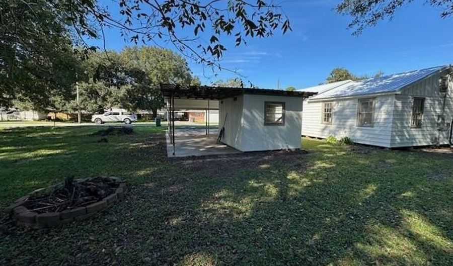 1722 Michael St, Abbeville, LA 70510 - 3 Beds, 1 Bath