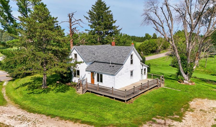 5230 NW 126th Ave, Polk City, IA 50226 - 4 Beds, 1 Bath