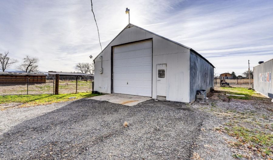 675 W Road 1 N, Chino Valley, AZ 86323 - 3 Beds, 2 Bath