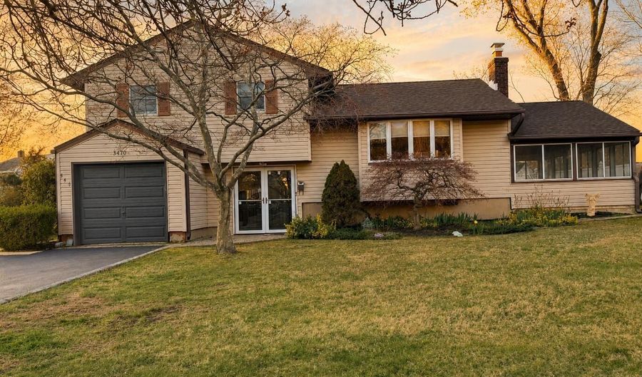 540 Sherman Ave, Belford, NJ 07718 - 3 Beds, 2 Bath