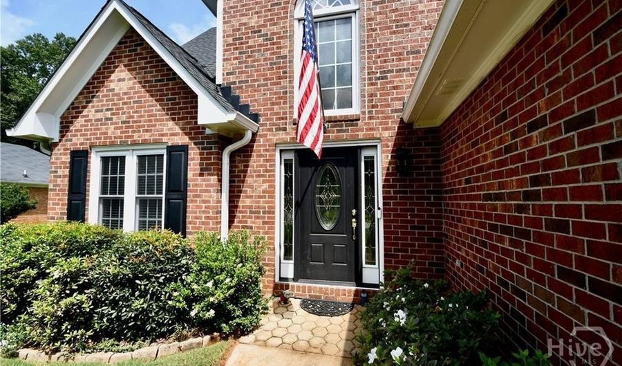 102 Meadow Creek Dr, Athens, GA 30605 - 4 Beds, 3 Bath