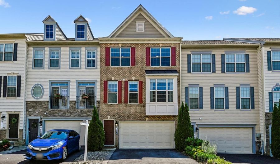 907 WHITSTABLE Blvd, Arnold, MD 21012 - 3 Beds, 4 Bath