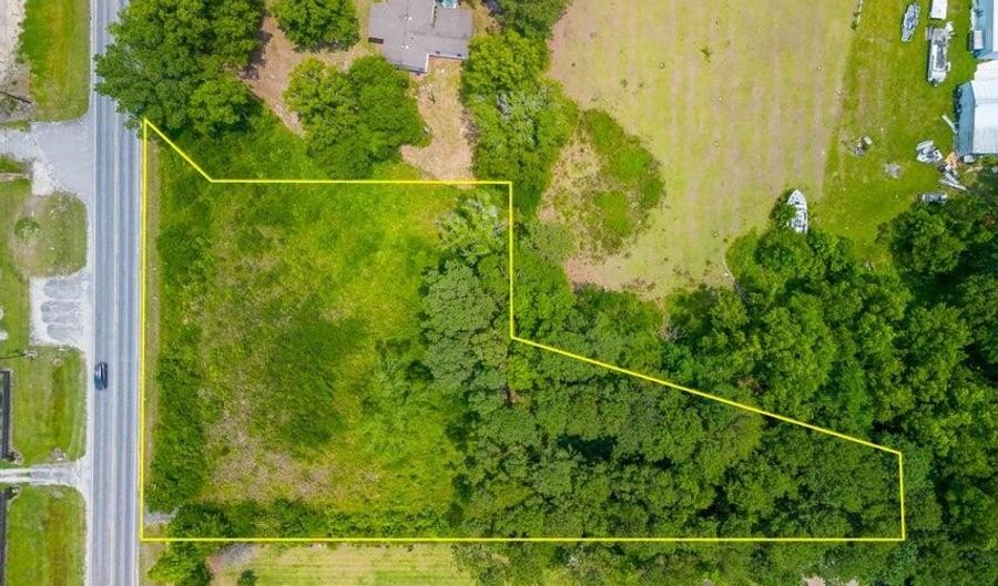 N Hwy 17a, Bonneau, SC 29431 - 0 Beds, 0 Bath