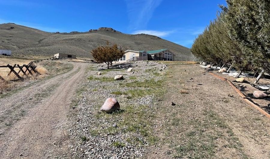 1579 Garden Creek Rd, Challis, ID 83226 - 3 Beds, 2 Bath