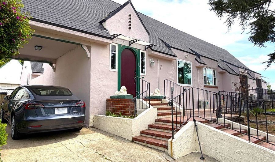 522 Westminster A, Alhambra, CA 91803 - 3 Beds, 2 Bath