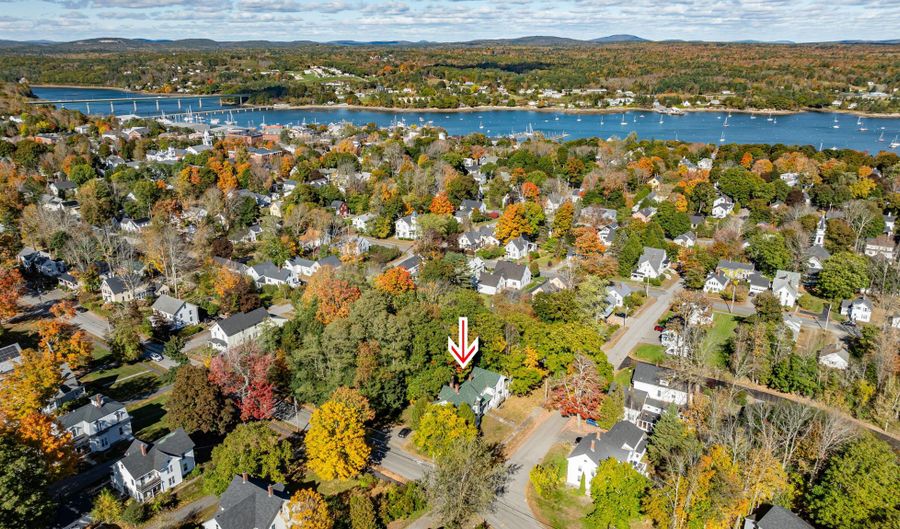 102 Congress St, Belfast, ME 04915 - 0 Beds, 0 Bath