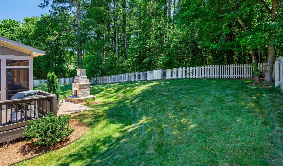 10628 Harlow Pl, Apison, TN 37302 - 4 Beds, 3 Bath