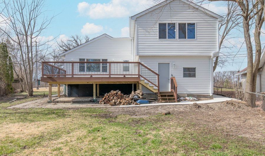 39763 N Rena Ave, Antioch, IL 60002 - 3 Beds, 2 Bath