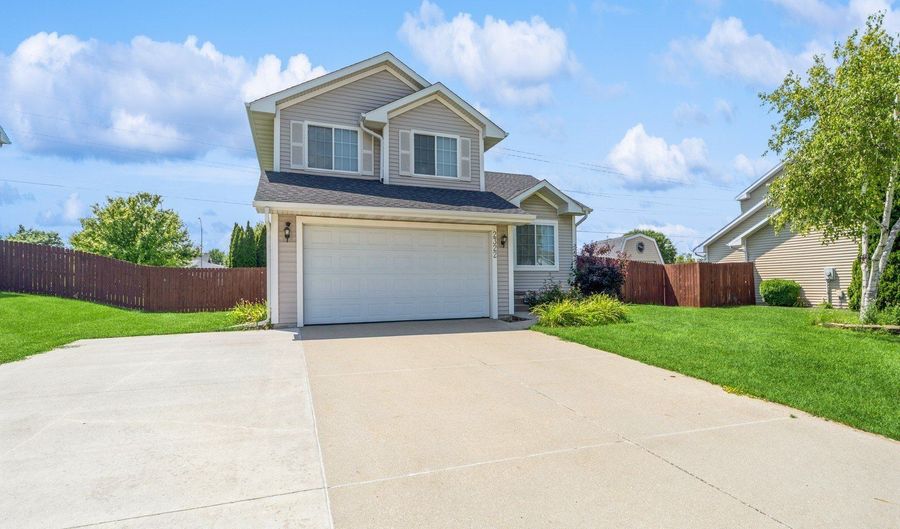 2322 NW Cherry St, Ankeny, IA 50023 - 4 Beds, 3 Bath