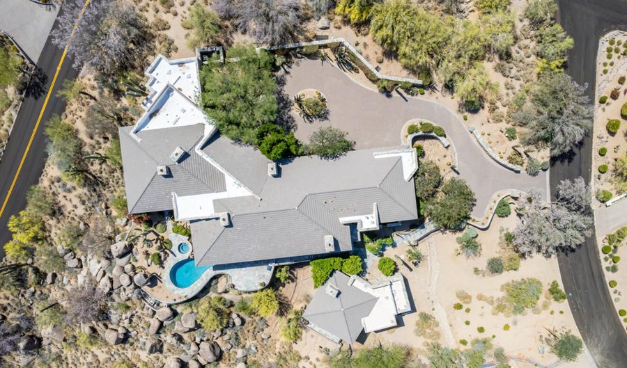 6901 E RESTIN Rd, Carefree, AZ 85377 - 4 Beds, 5 Bath