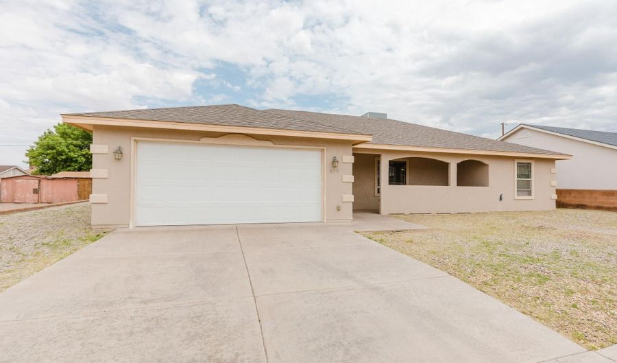 809 Larkspur St, Alamogordo, NM 88310 - 3 Beds, 3 Bath