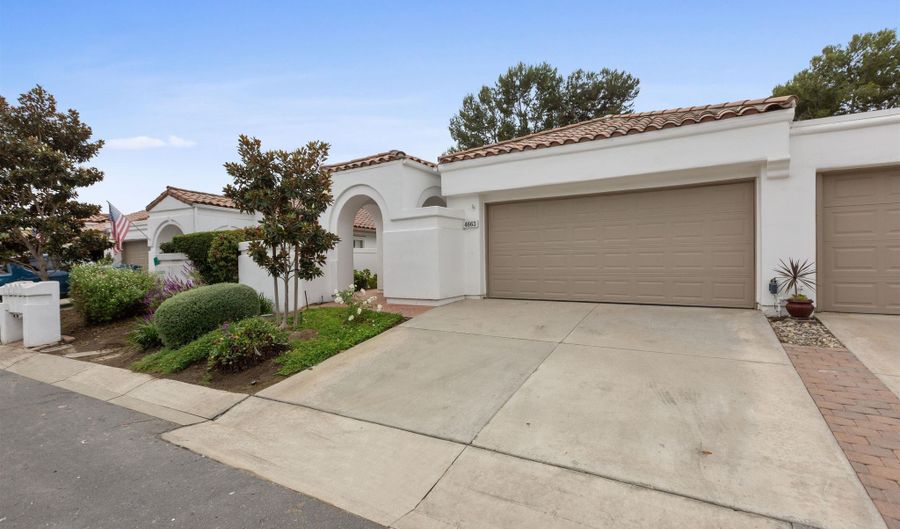 4663 Cordoba Way, Oceanside, CA 92056 - 2 Beds, 3 Bath