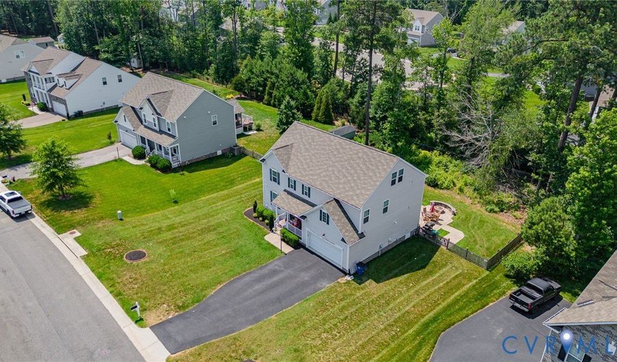 10122 Cameron Ridge Dr, Ashland, VA 23005 - 6 Beds, 5 Bath