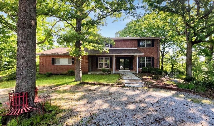 40 Rainbow Trl, Arnold, MO 63010 - 4 Beds, 3 Bath