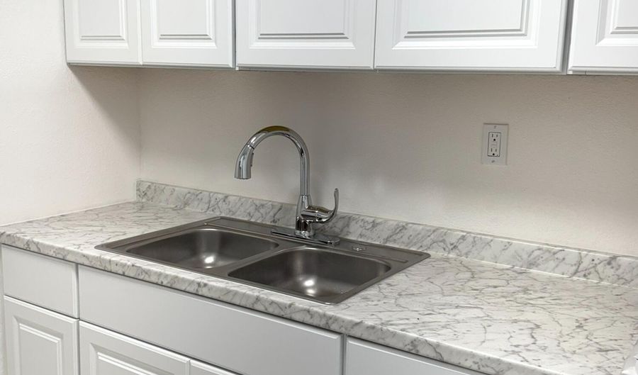225 SW 2nd St 1, Belle Glade, FL 33430 - 2 Beds, 1 Bath