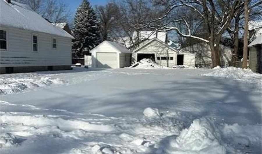 402 6th Pl NW, Austin, MN 55912 - 0 Beds, 0 Bath