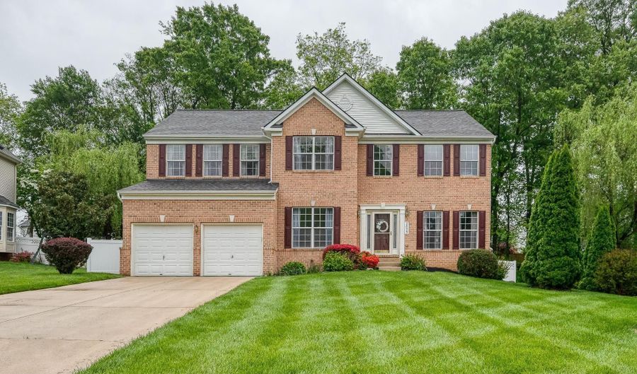 2623 E RHODODENDRON Dr, Abingdon, MD 21009 - 5 Beds, 4 Bath