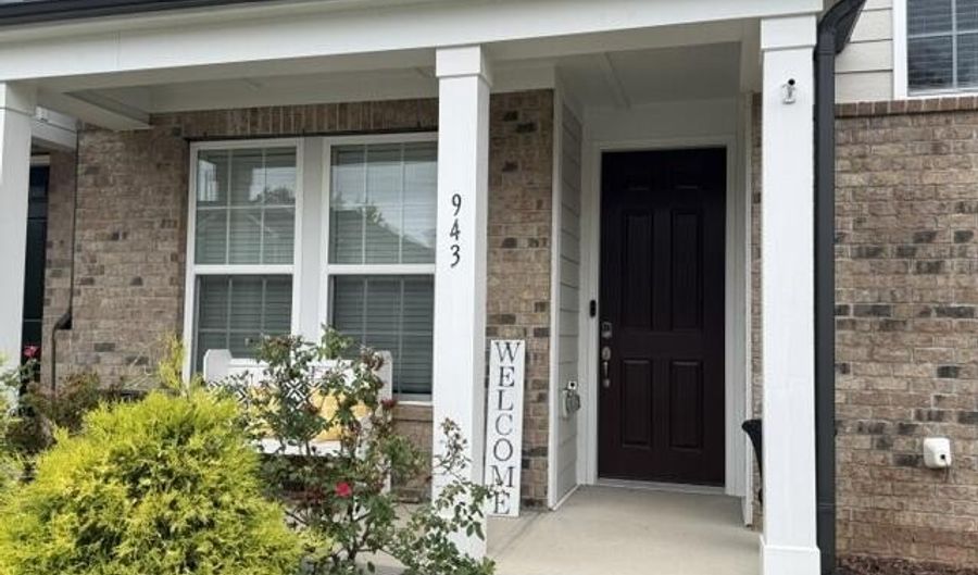 943 Haybeck Ln, Apex, NC 27523 - 4 Beds, 4 Bath