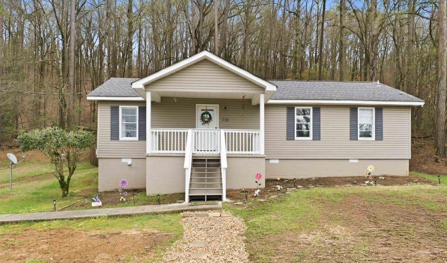 732 4TH St, Alabaster, AL 35007 - 3 Beds, 1 Bath