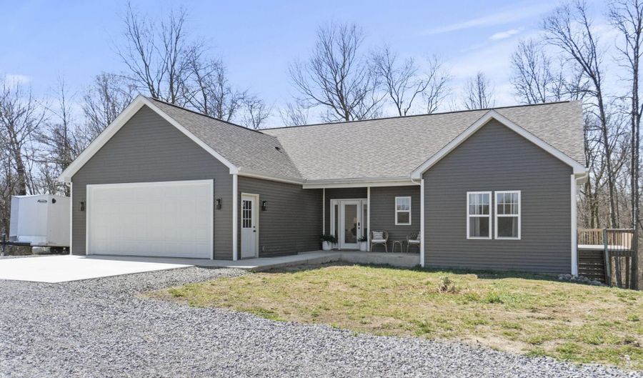 4580 W Lincolnway Rd, Columbia City, IN 46725 - 3 Beds, 3 Bath
