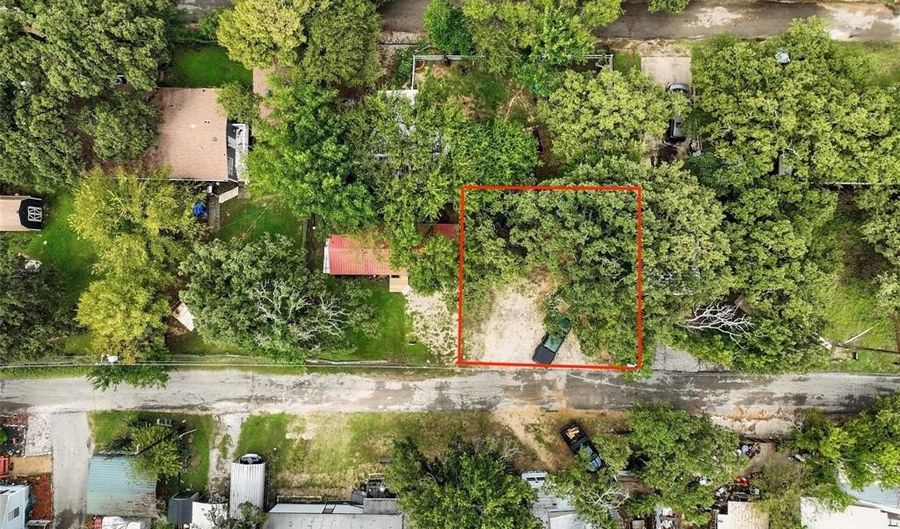 Tbd Live Oak Street, Alvarado, TX 76009 - 0 Beds, 0 Bath