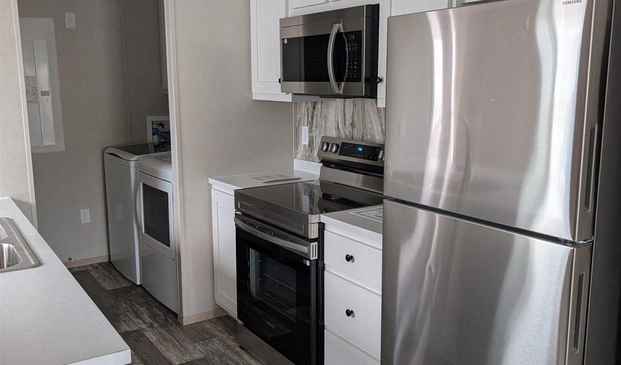 8 Avenue A 8 Ave A, Burlington, VT 05408 - 1 Beds, 1 Bath