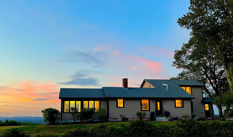 152 Evans Rd, Barnstead, NH 03218 - 3 Beds, 2 Bath