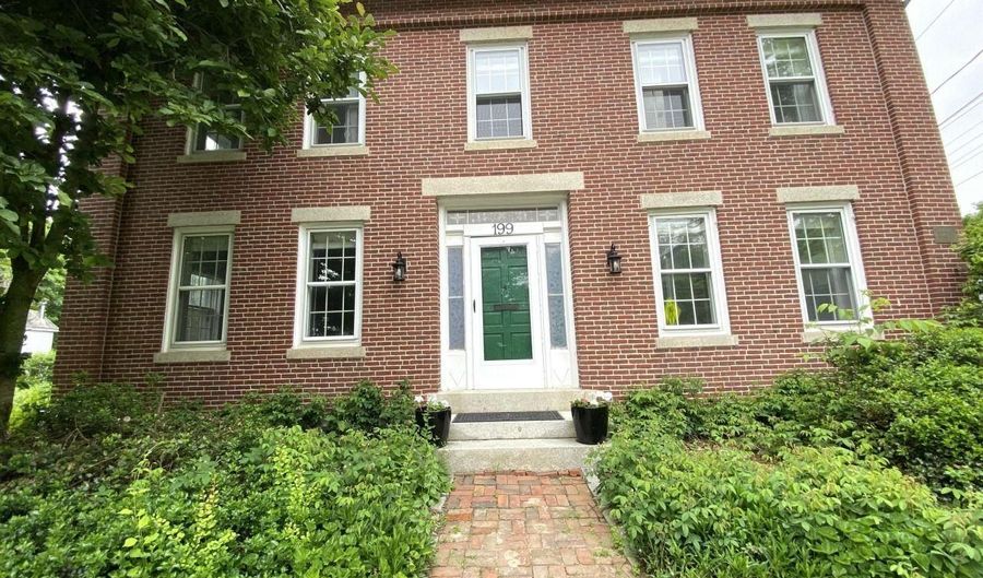 199 Main St, Belfast, ME 04915 - 4 Beds, 5 Bath