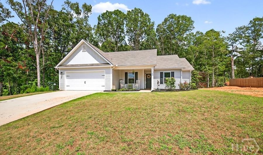 151 Rolling Woods Ln, Hull, GA 30646 - 4 Beds, 3 Bath