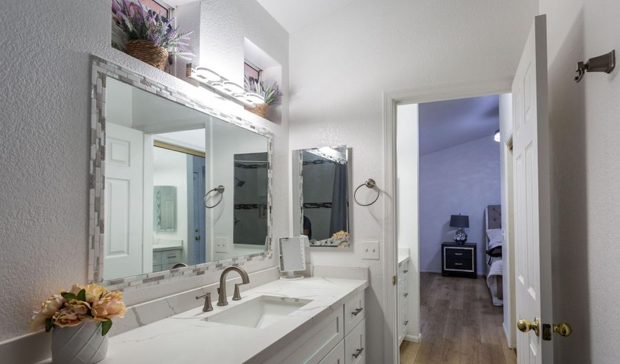 11015 W Laurelwood Ln, Avondale, AZ 85392 - 3 Beds, 3 Bath