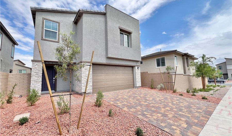 108 Brielle Beacon Ln, Henderson, NV 89011 - 3 Beds, 3 Bath