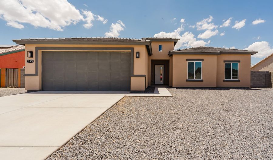 15950 S FISCHER Pl, Arizona City, AZ 85123 - 4 Beds, 2 Bath