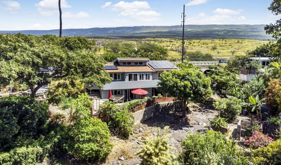 2670 Kanakanui Rd, Kihei, HI 96753 - 3 Beds, 3 Bath