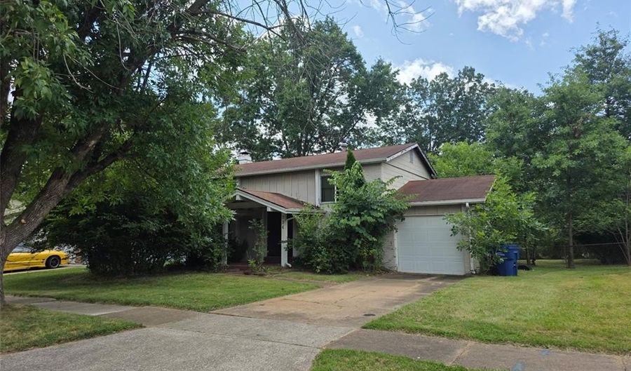 334 Bellezza Dr, Ballwin, MO 63021 - 3 Beds, 2 Bath