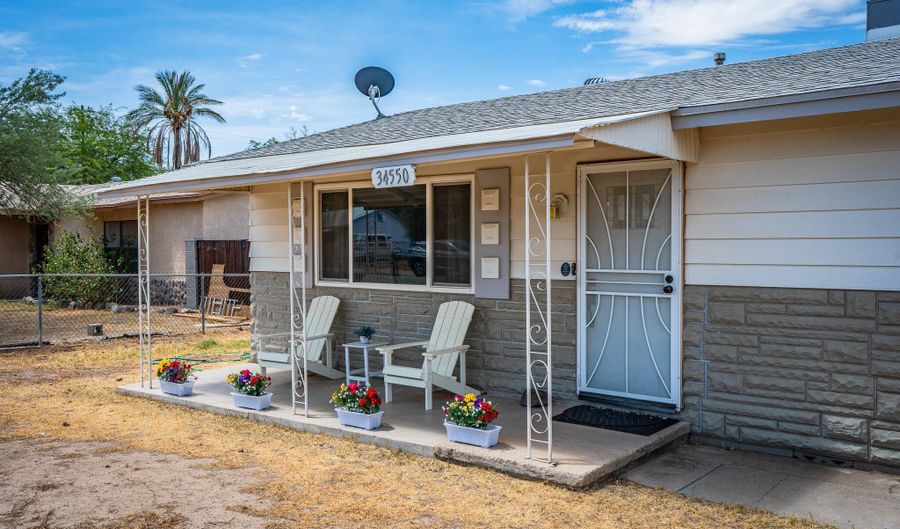 34550 S DAVID St, Black Canyon City, AZ 85324 - 3 Beds, 1 Bath