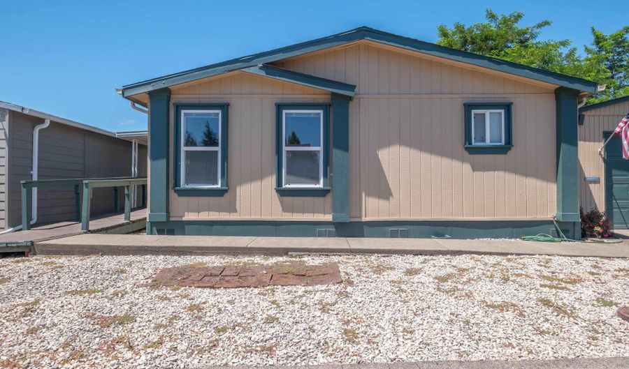 3800 Mountain View # 30 Dr SE 30, Albany, OR 97322 - 3 Beds, 2 Bath