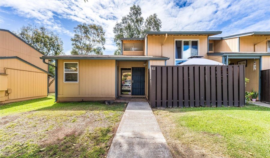 92-950 Makakilo Dr 82, Kapolei, HI 96707 - 4 Beds, 2 Bath