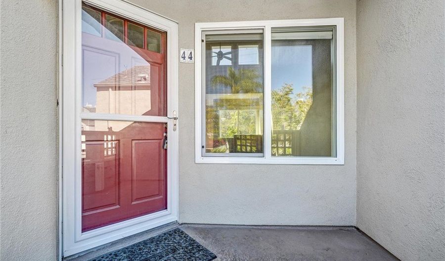 44 Rainwood, Aliso Viejo, CA 92656 - 2 Beds, 2 Bath