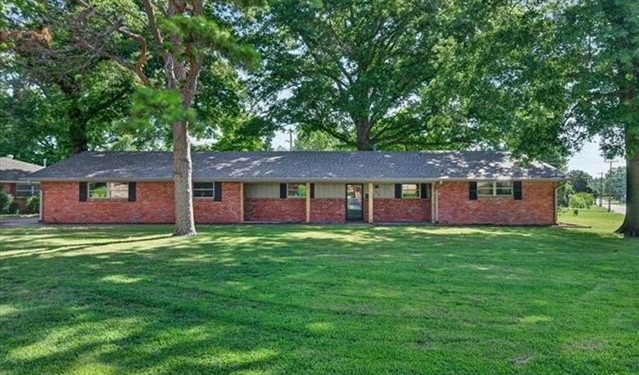 1428 Melmart, Bartlesville, OK 74006 - 3 Beds, 2 Bath