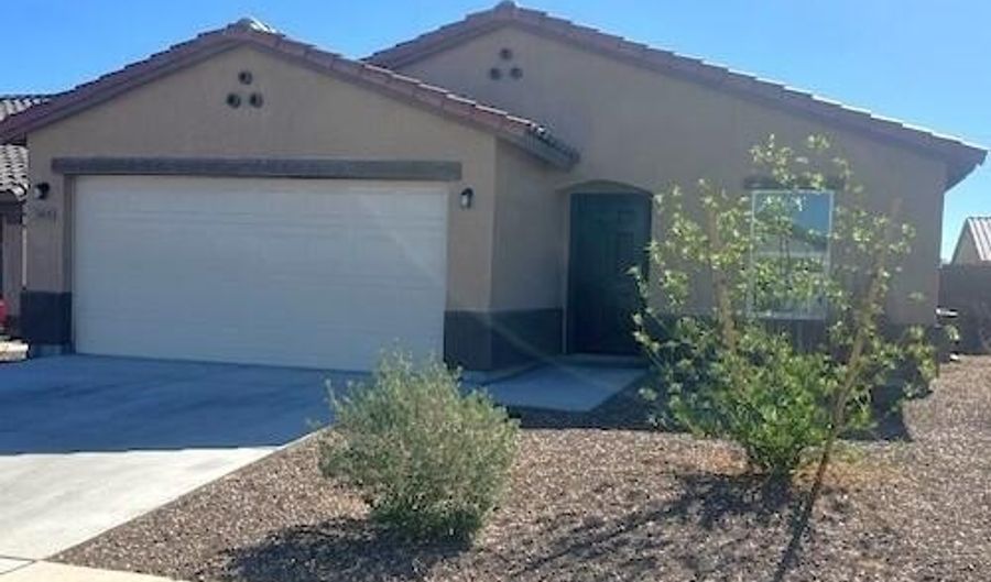 365 S REDWOOD Loop, Benson, AZ 85602 - 3 Beds, 2 Bath