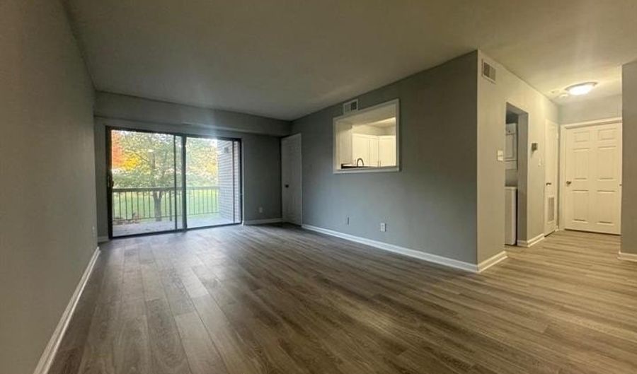 11240 CHERRY HILL Rd 21, Beltsville, MD 20705 - 3 Beds, 2 Bath