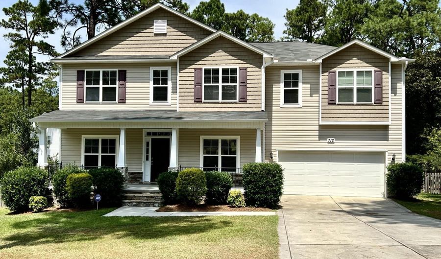 712 Sun Rd, Aberdeen, NC 28315 - 5 Beds, 3 Bath