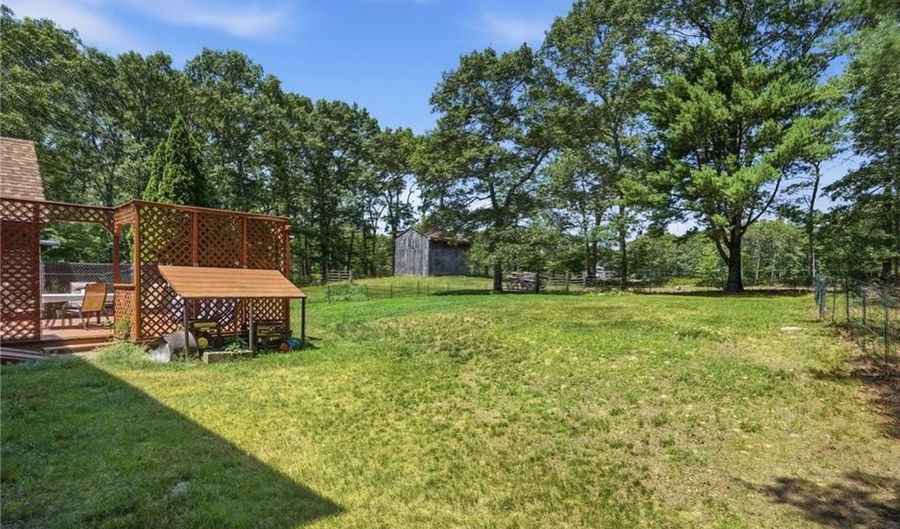 5675 Flat River Rd, Coventry, RI 02827 - 3 Beds, 2 Bath