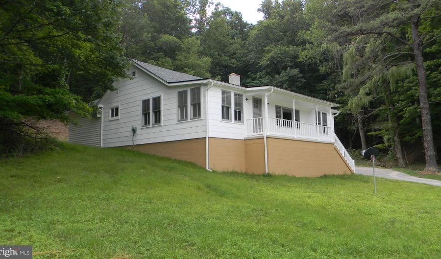 556 ORKNEY GRD, Basye, VA 22810 - 2 Beds, 2 Bath
