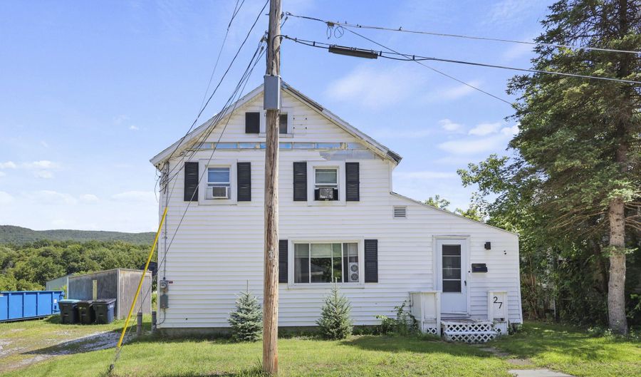 27 Albert St, Adams, MA 01220 - 3 Beds, 1 Bath