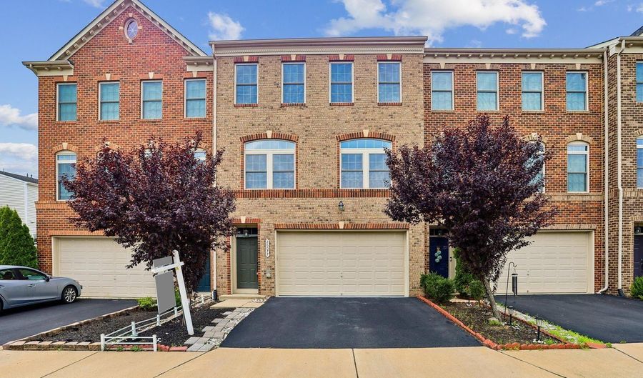 26077 LITTLE ROCKY Ter, Aldie, VA 20105 - 3 Beds, 4 Bath