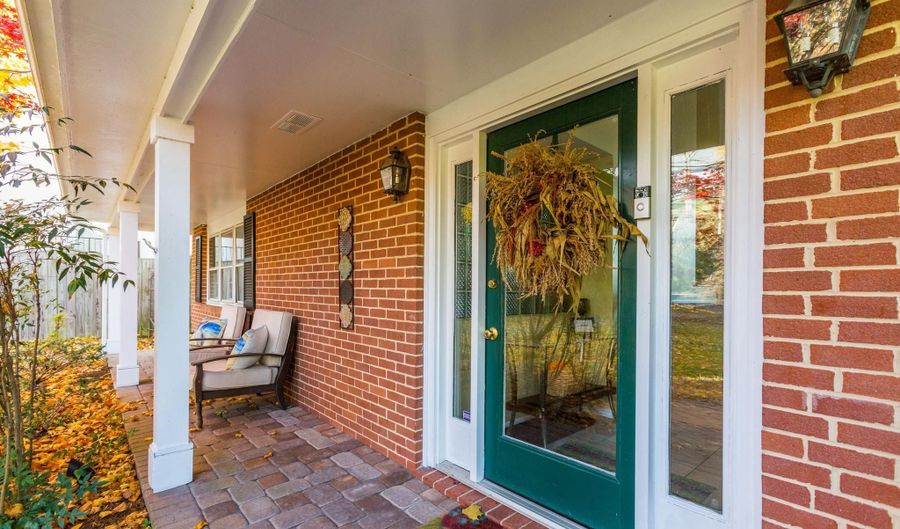209 WINCHESTER BEACH Dr, Annapolis, MD 21409 - 4 Beds, 4 Bath